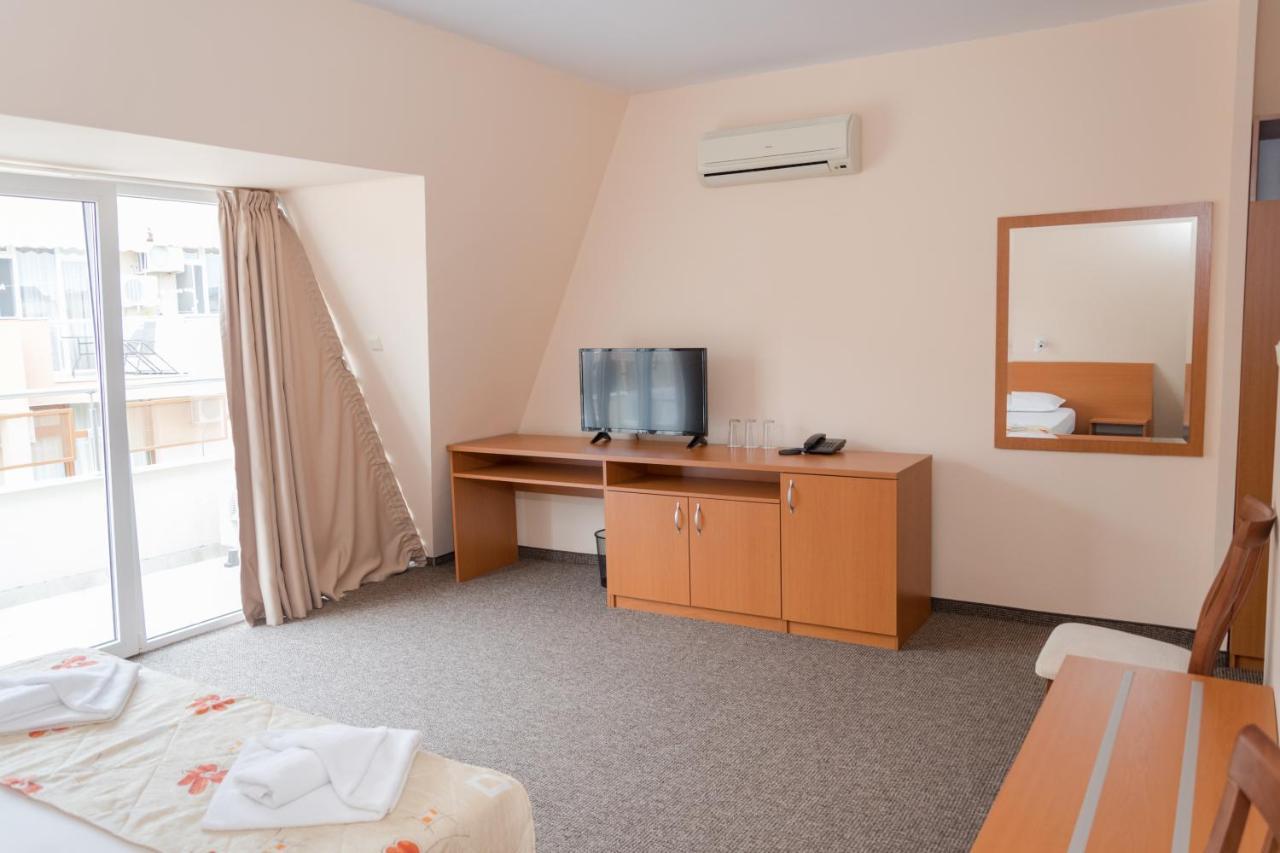 Hotel Eva 拉夫达 外观 照片