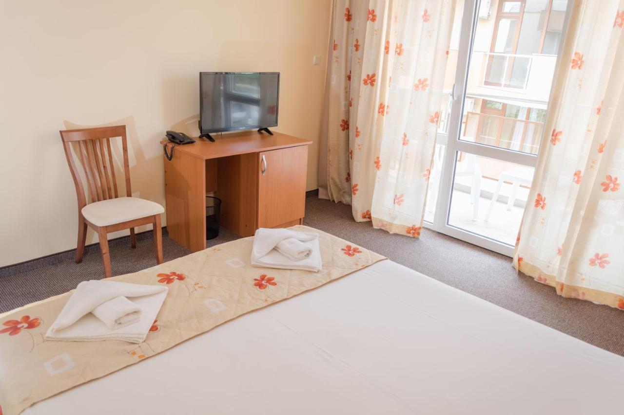 Hotel Eva 拉夫达 外观 照片